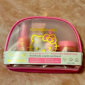 Travel kit with brand crème beauty hello kitty